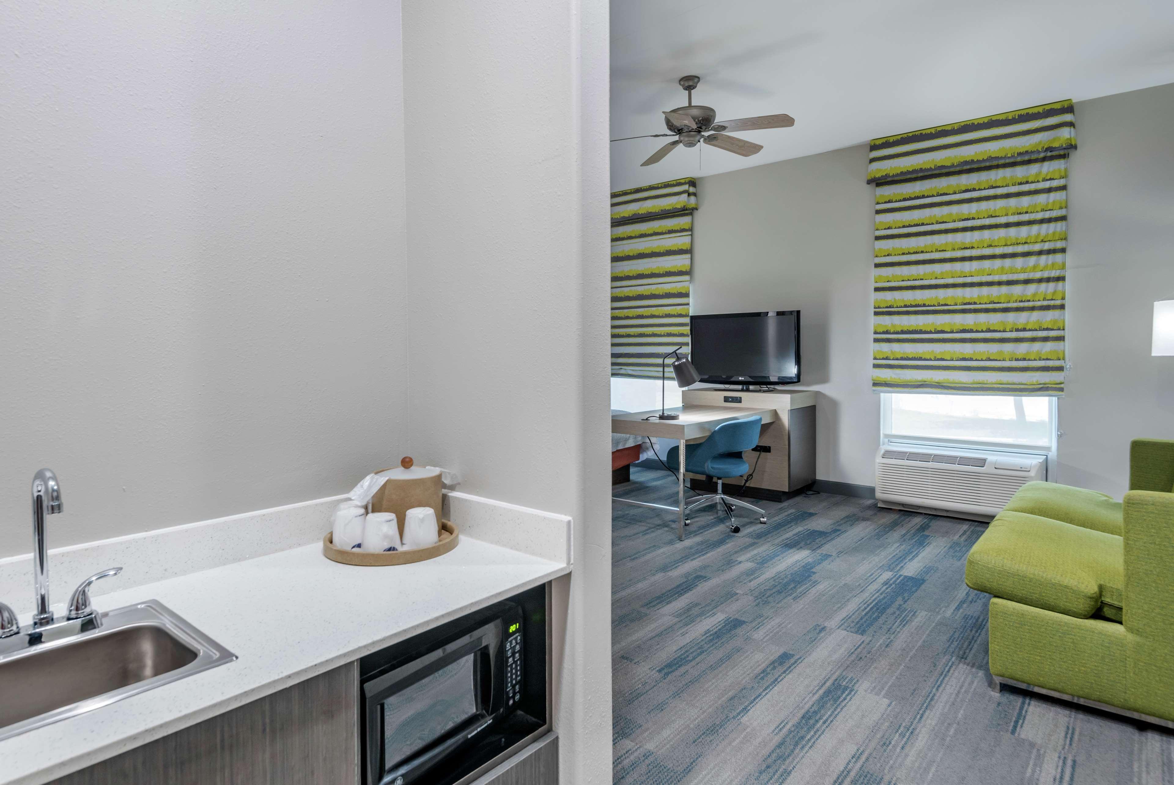 Hampton Inn Brownwood Bagian luar foto