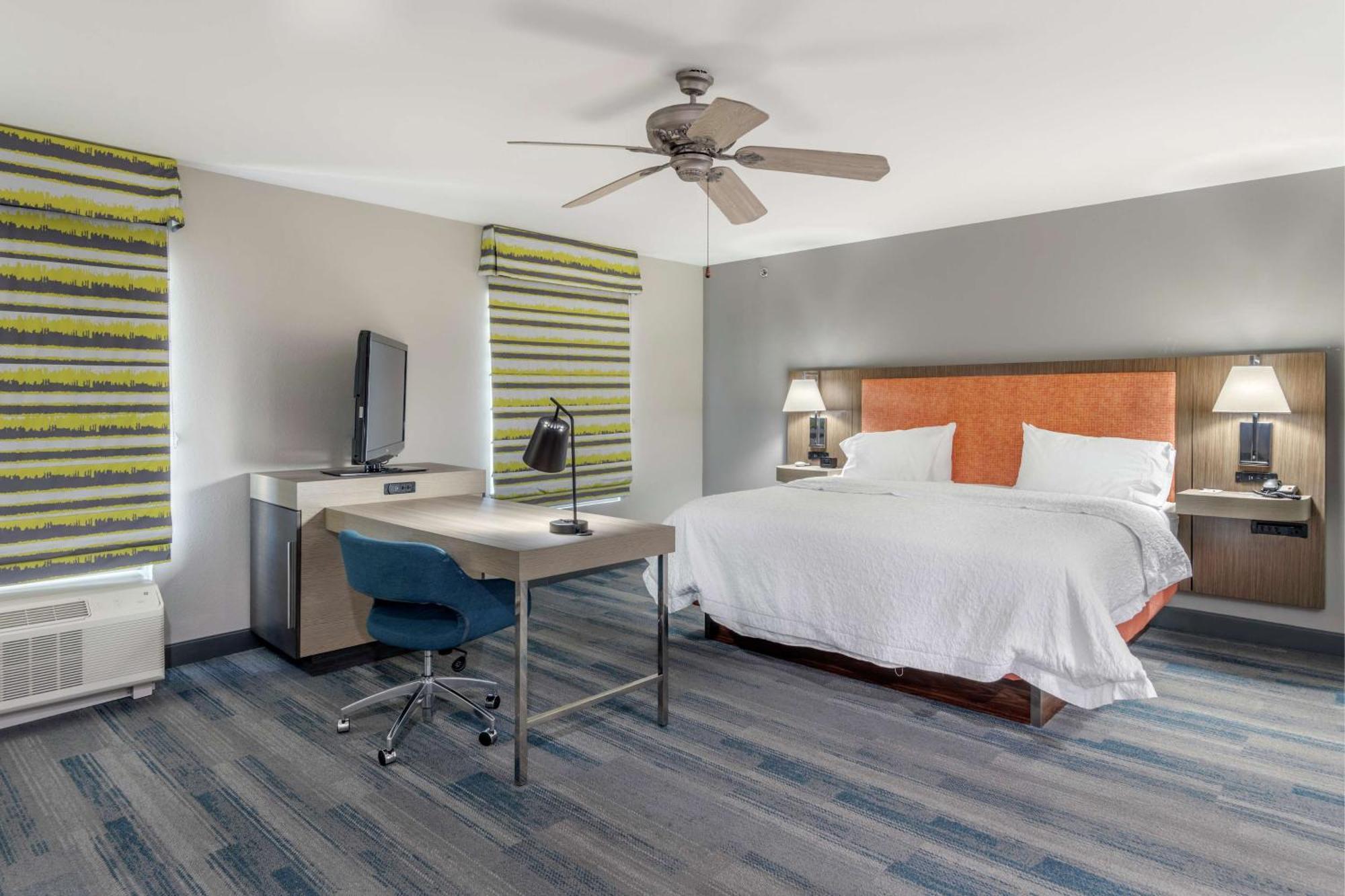 Hampton Inn Brownwood Bagian luar foto