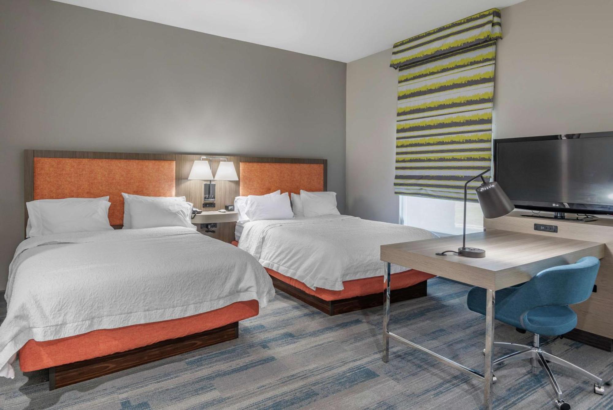 Hampton Inn Brownwood Bagian luar foto