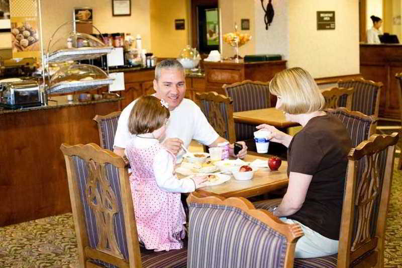 Hampton Inn Brownwood Restoran foto